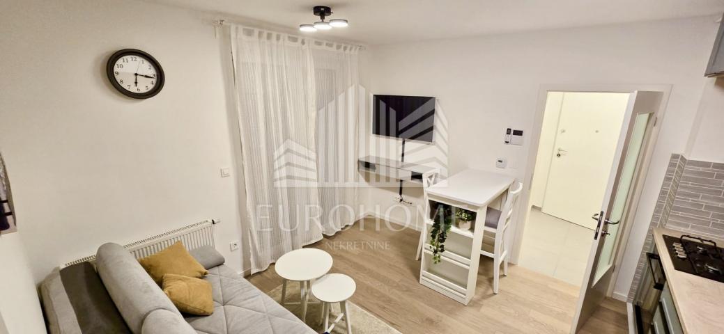 Flat Vukomerec, Peščenica - Žitnjak, 40m2