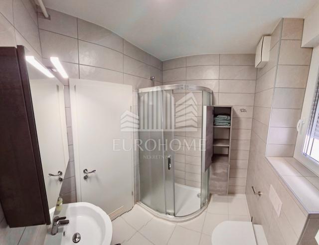 Flat Vukomerec, Peščenica - Žitnjak, 40m2