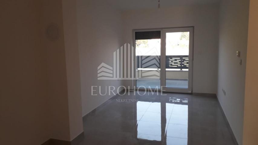 Flat Brezovica, 72,16m2