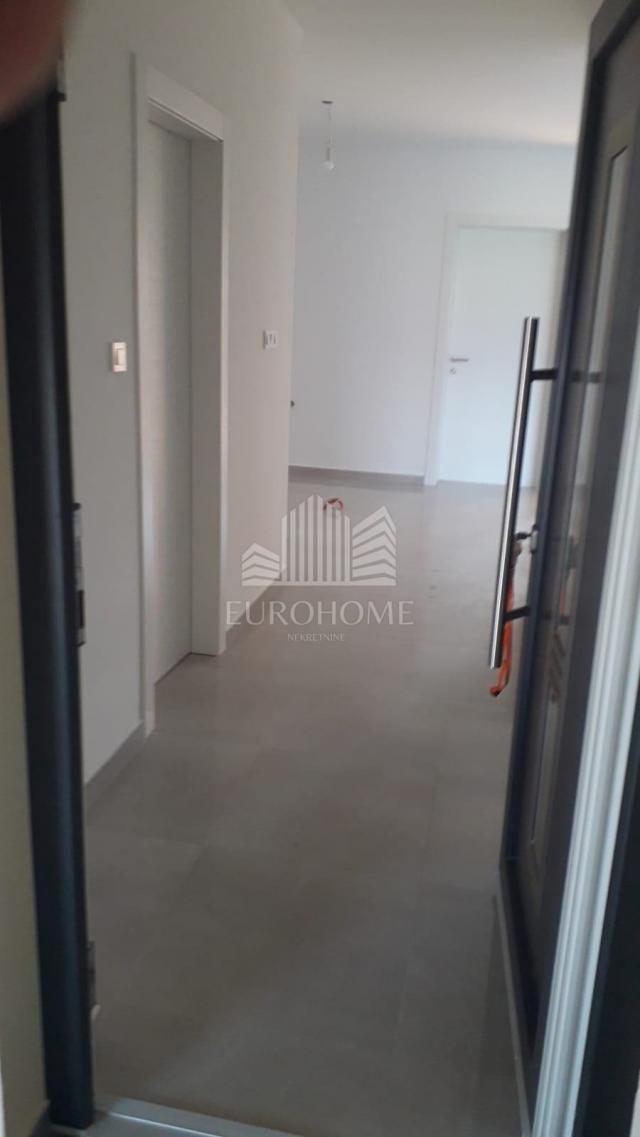 Flat Brezovica, 72,16m2