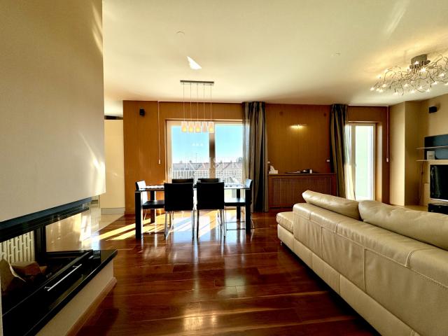 Opatija, Ičići – Three-bedroom apartment with garage 250 m from the sea