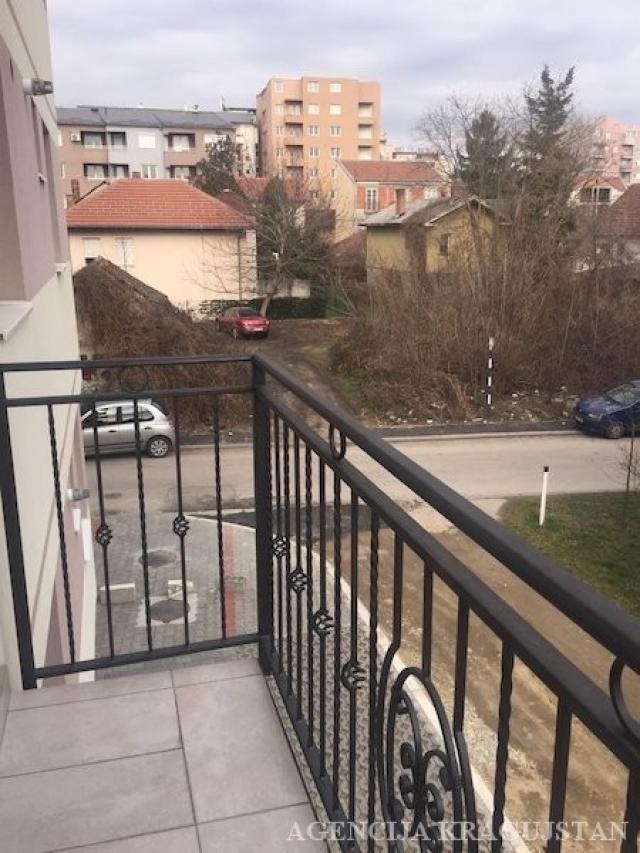 Prodaja, Stan, 59. 50m2 , Centar