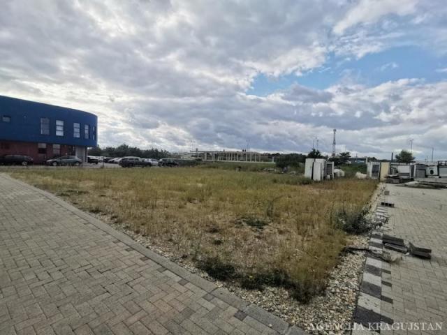 Izdavanje, Lokal, 1200. 00m2 , Industrijska zona