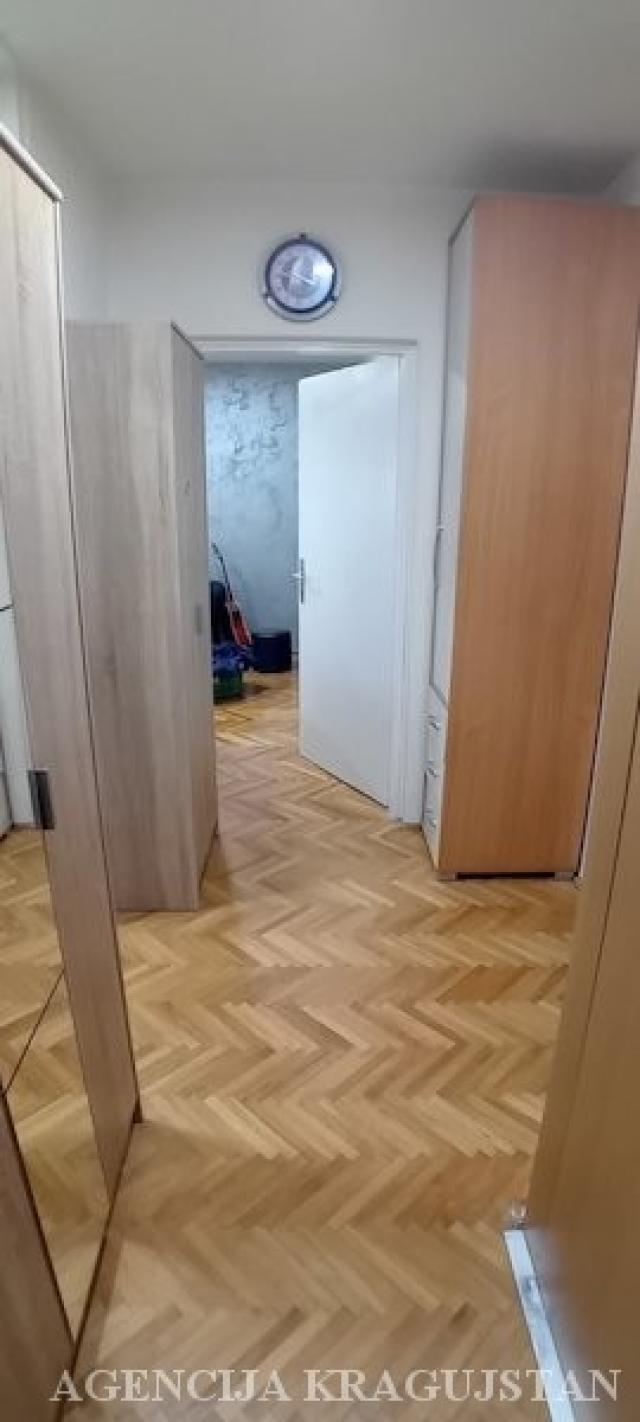 Prodaja, Stan, 50. 00m2 , Stanovo