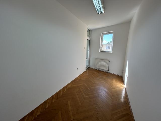 NOVI SAD - BULEVAR - 46. 00 m2