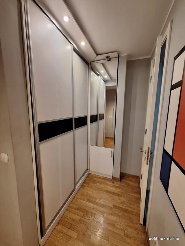 NOVI BEOGRAD BELVIL 50m2 , (T) , 800e