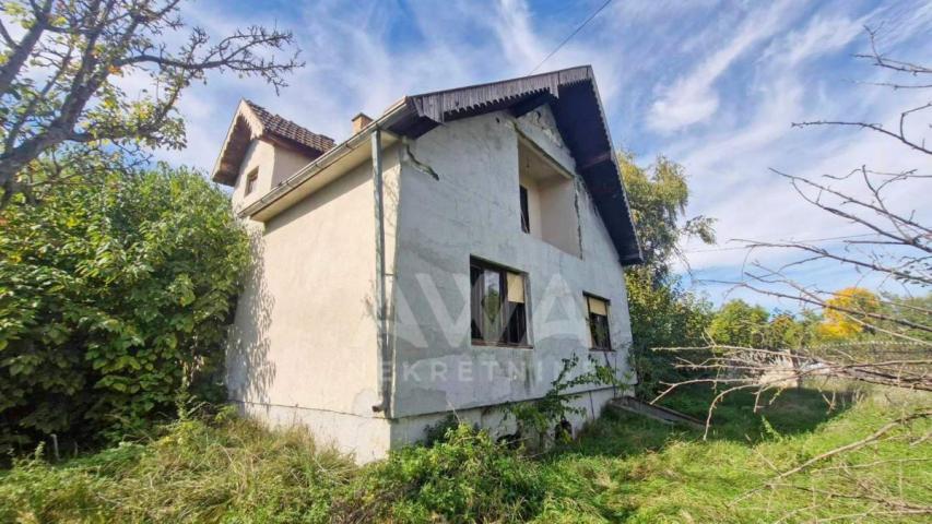 Sivac, Kuća 88 m2, plac 1812 m2