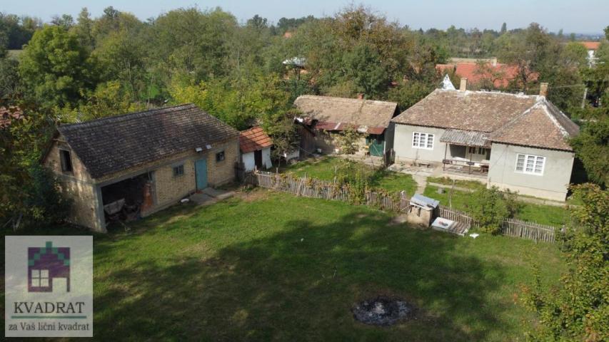 Seosko domaćinstvo na 1, 42 ha, Obrenovac, Stubline