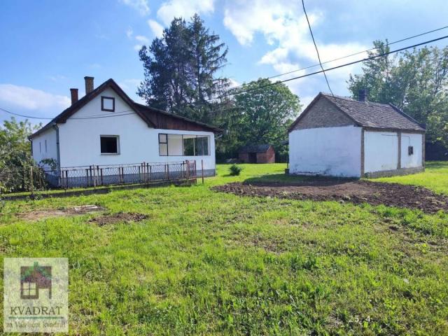 Seosko domaćinstvo  68 m2 +41m2 +20m2, 1, 25ha, Grabovac , Obrenovac     40. 000 €