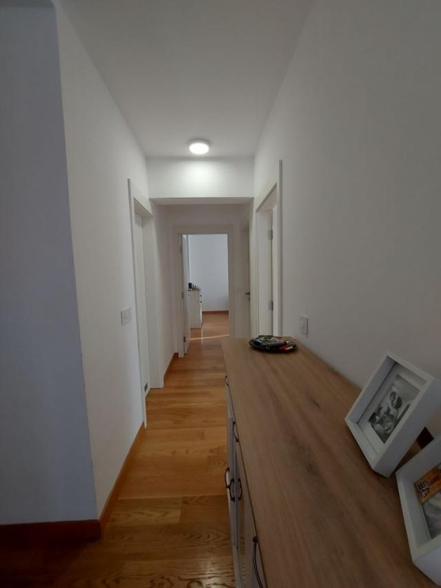 Novi Beograd - SAVADA 3 - Tošin bunar, 4, 0 s, 90 m2, lux uređen