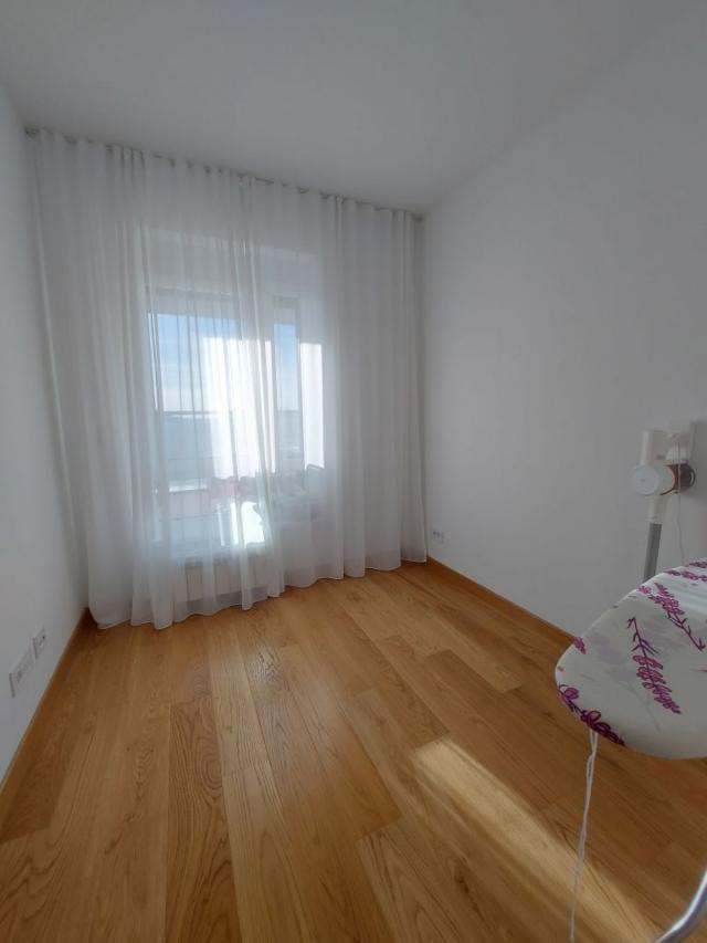 Novi Beograd - SAVADA 3 - Tošin bunar, 4, 0 s, 90 m2, lux uređen