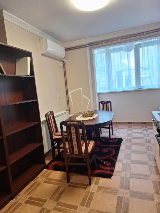 Vračar, odlična lokacija, mereno 65m2 ID#8675111