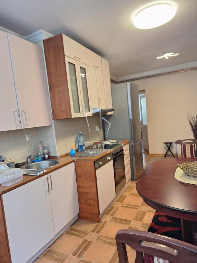 Vračar, odlična lokacija, mereno 65m2 ID#8675111