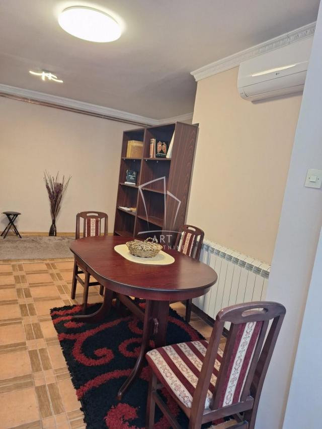 Vračar, odlična lokacija, mereno 65m2 ID#8675111