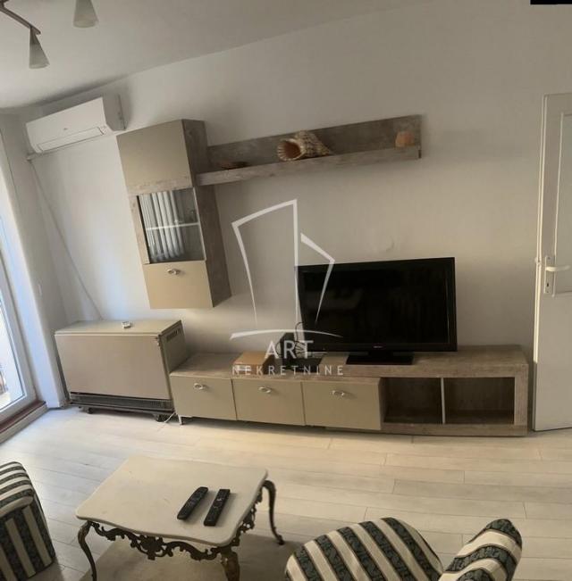 Centar, Sarajevska, 51m2 ID#9252