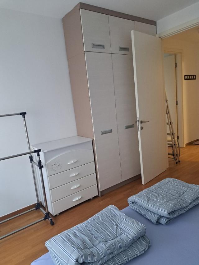 NOVI BEOGRAD BLOK 65 103m2 , 1350e