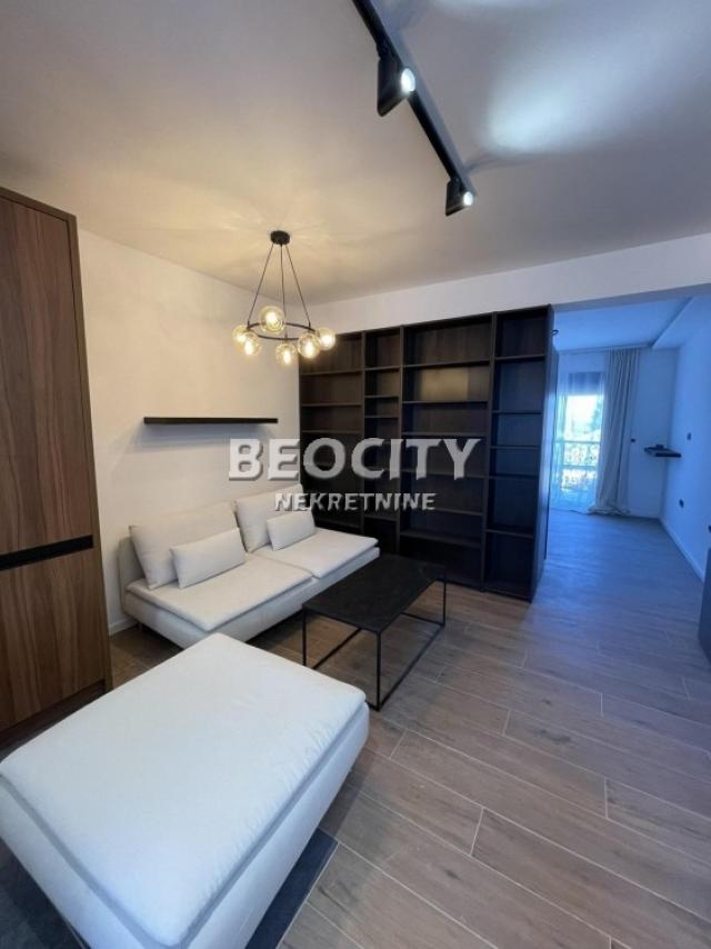 Novi Sad, Telep, Bulevar Patrijarha Pavla, 2. 0, 56m2, 750EUR