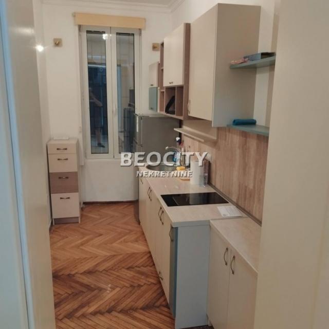 Vračar, Bulevar kralja Aleksandra, , 4. 0, 84m2, 900EUR