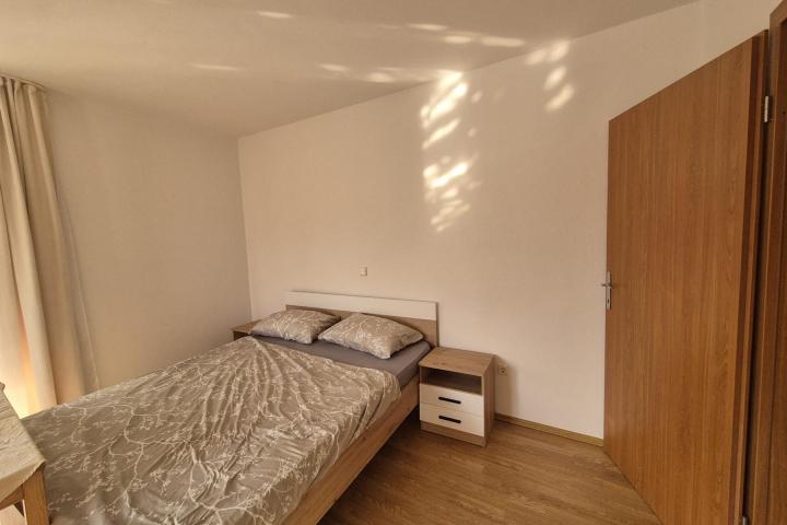 Istra, Radmani, obiteljska kuća s 2 apartmana