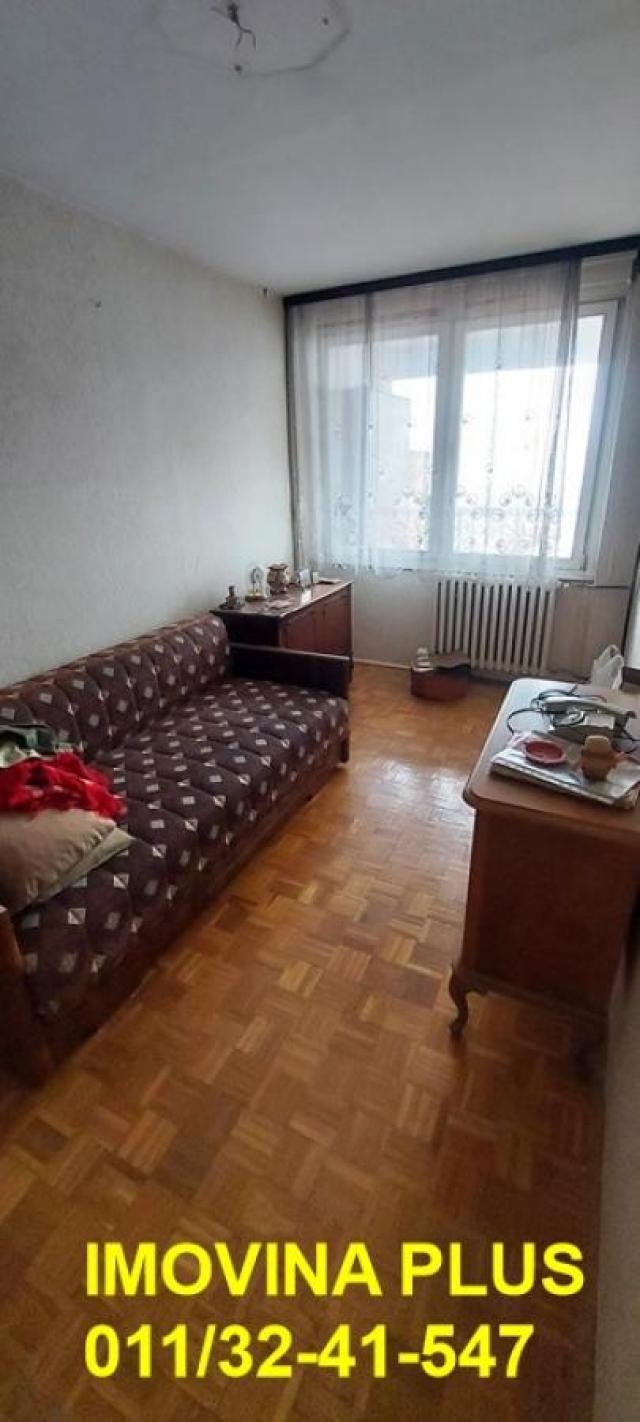 Voždovac, Medaković 3 - Braće Srnić, 82m2