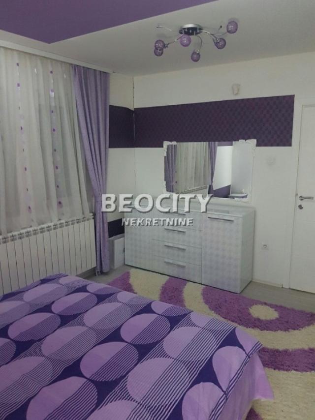 Novi Sad, Bulevar patrijarha Pavla, Jovana Popovića, 5. 0, 220m2, 1700EUR