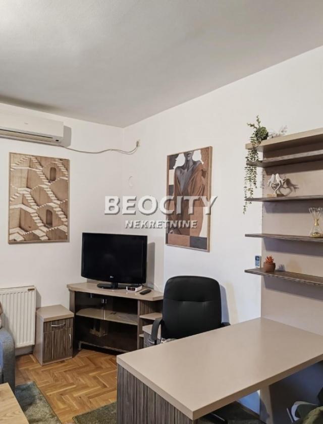 Novi Sad, Bulevar Evrope, Veselina Masleše, 0. 5, 26m2, 300EUR