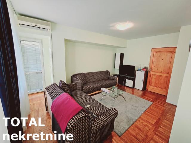 2 Dvosoban stan NOVI SAD, 131220€