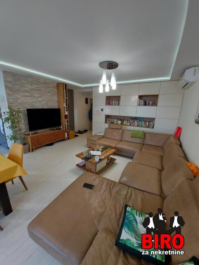 ~~~ PRELEP PENTHOUSE nadomak CENTRA ~~~