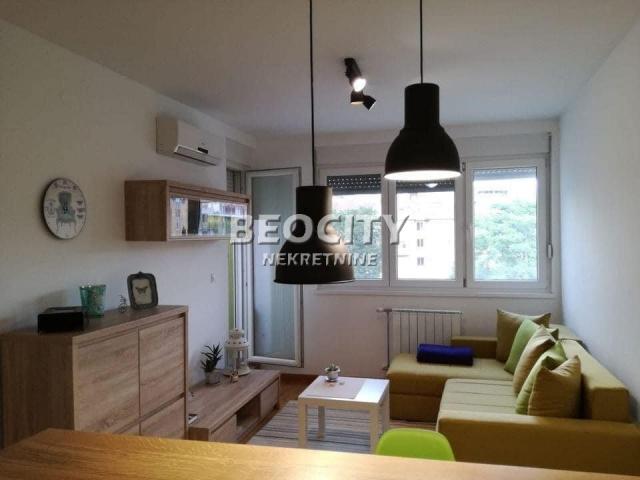 Novi Sad, Centar, Šumadijska, 1. 5, 39m2, 500EUR