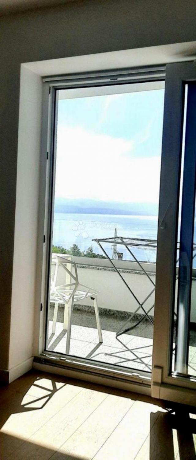 Flat Ičići, Opatija - Okolica, 38,25m2