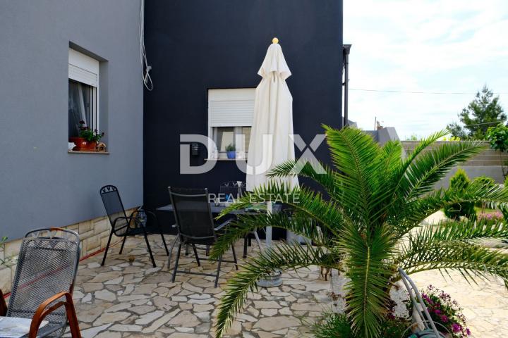 ZADAR, VRSI - Beautiful family house for sale in Vrsi