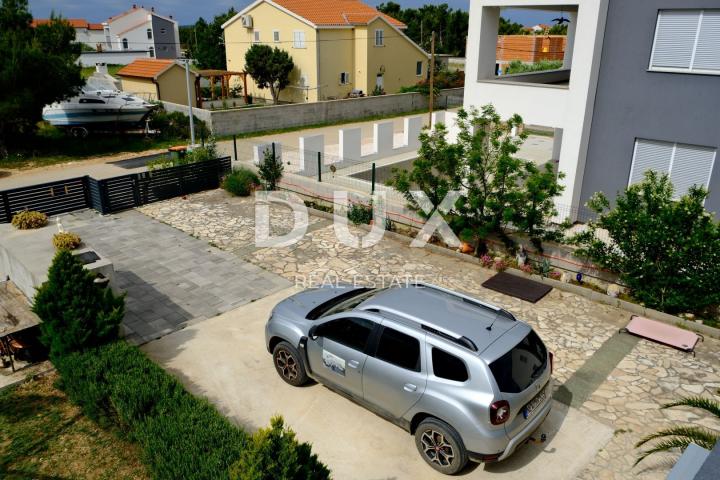 ZADAR, VRSI - Beautiful family house for sale in Vrsi