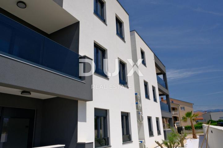 ZADAR, VRSI - Elegant apartment with garden and terrace, 2nd floor