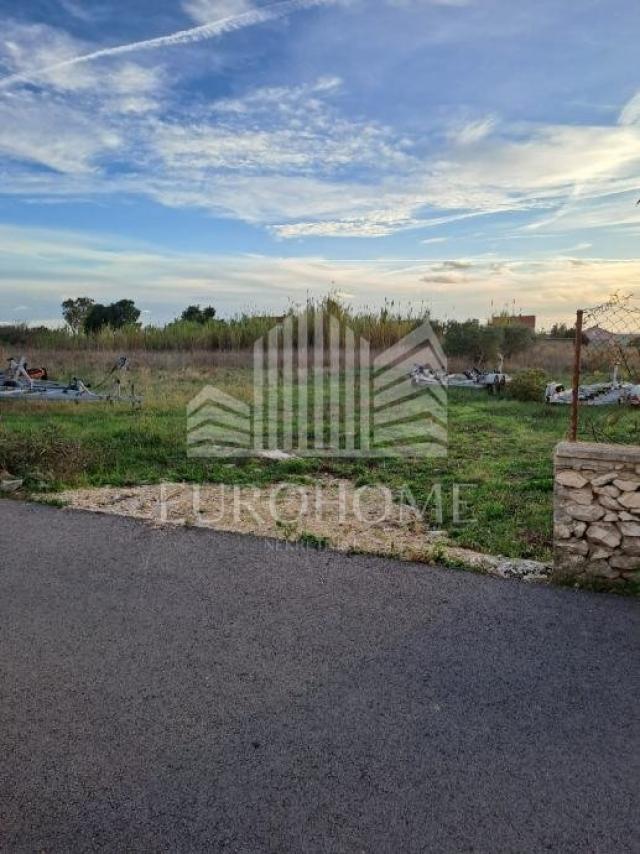 Land Vrsi, 1.151m2