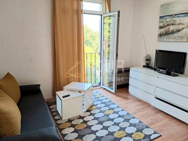 Rijeka, Zamet, 27m2, 1skl, pogled na more