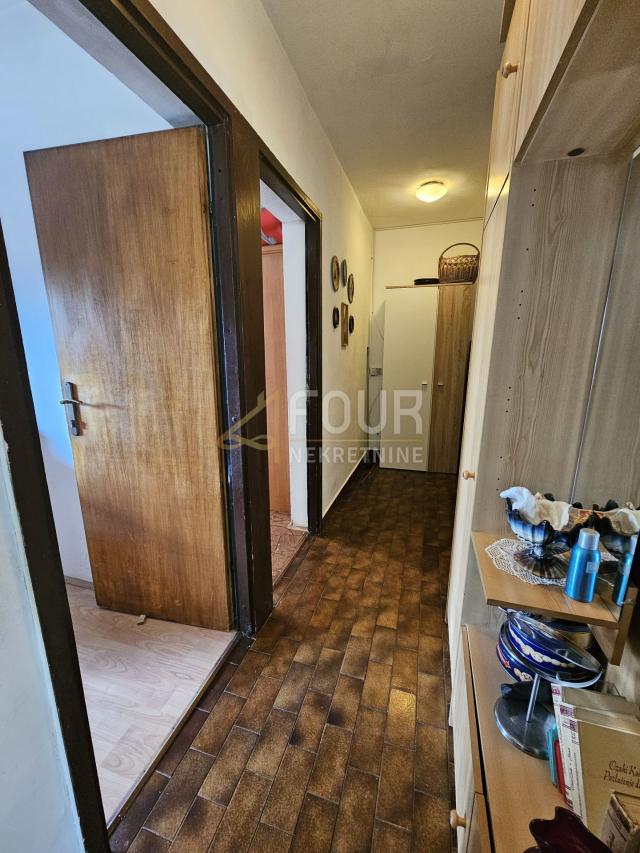 Rijeka, Donja Drenova, 50. 02m2, 2skl, balkon