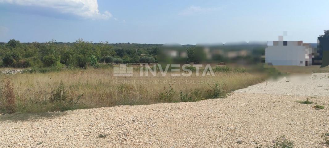 Building land 15 km from Poreč