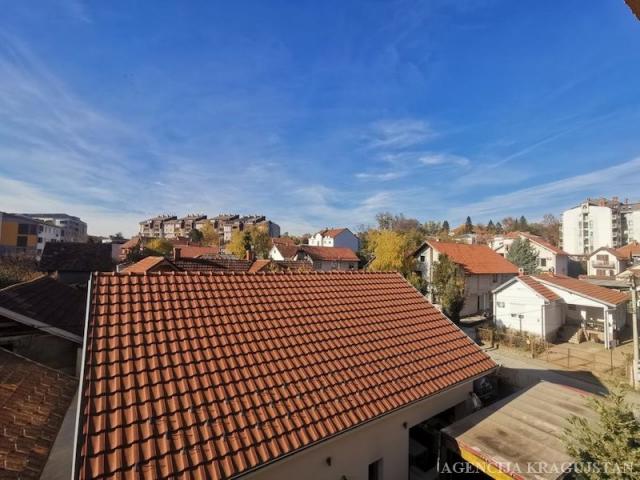 Prodaja, Stan, 43. 00m2 , Centar