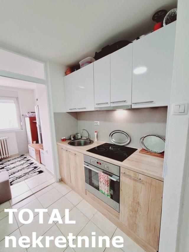 1. 5 Jednoiposoban stan NOVI SAD, 92700€