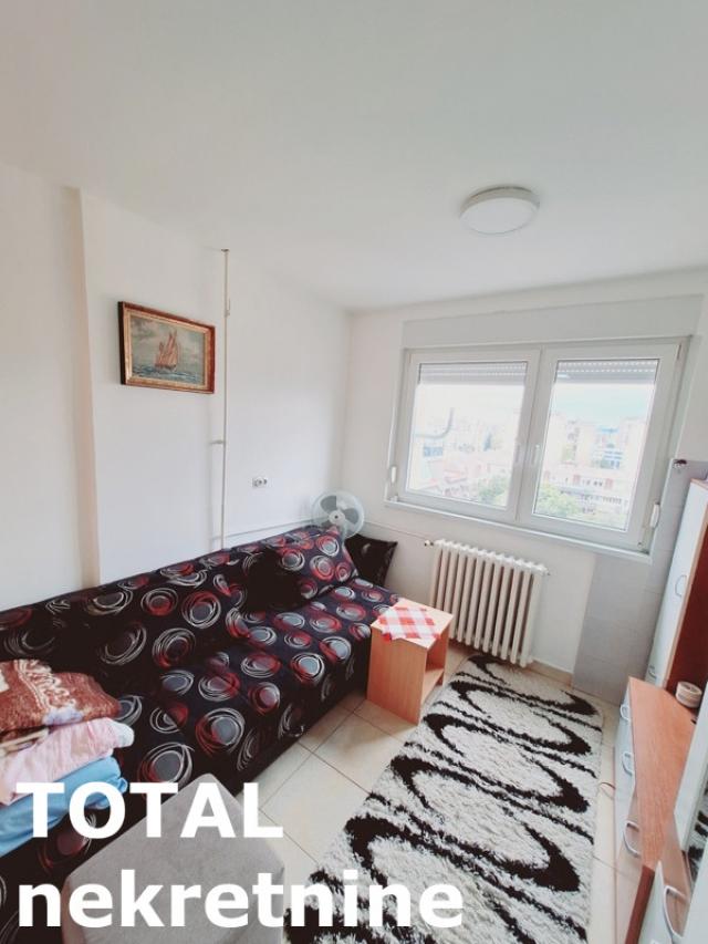 1. 5 Jednoiposoban stan NOVI SAD, 92700€