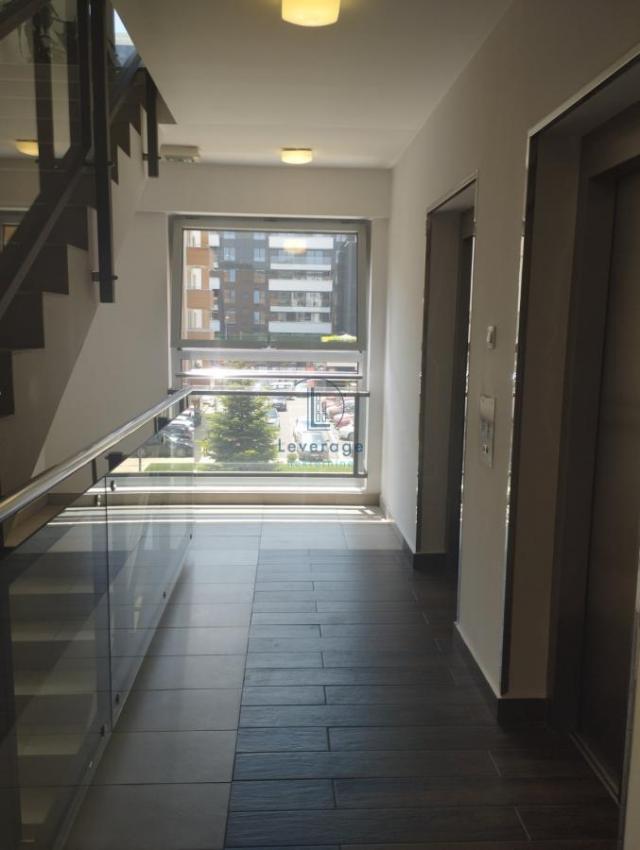 Lux, Novi Beograd, A blok, 30 m2