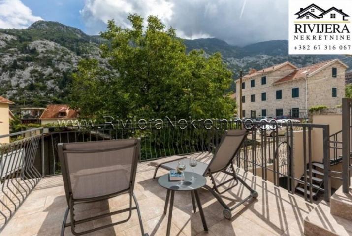 For sale house in Kotor