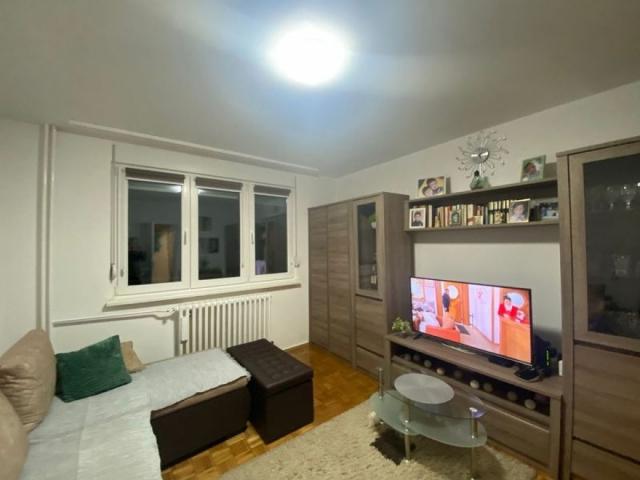 537802-Dvosoban-59m2-Detelinara