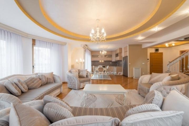 Izdavanje luksuznih stanova u Beogradu / Vračar-DUPLEX-PENTHOUSE