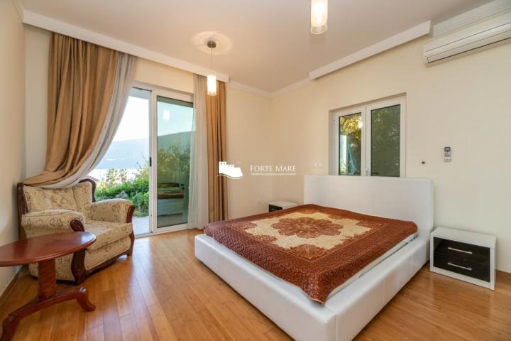 Apartment for sale in Herceg Novi, Djenovici area