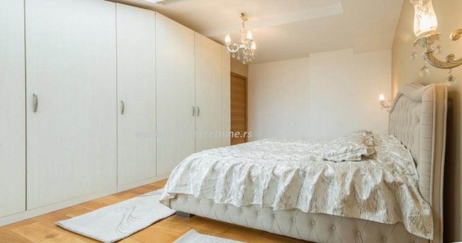 Izdavanje luksuznih stanova u Beogradu / Vračar-DUPLEX-PENTHOUSE