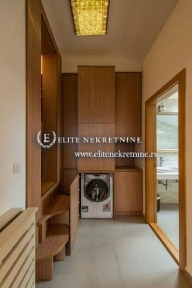 Izdavanje luksuznih stanova u Beogradu / Vračar-DUPLEX-PENTHOUSE