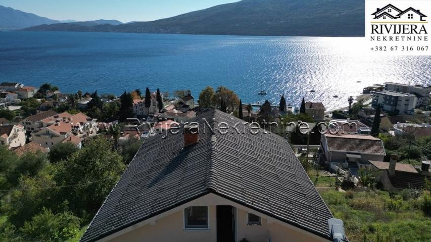 Kuca sa odlicnim pogledom na more Djenovic Herceg Novi