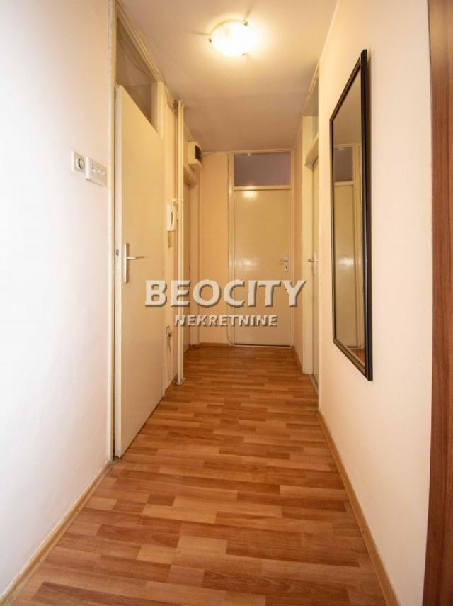 Voždovac, Šumice, Ustanička, 1. 5, 47m2, 500EUR