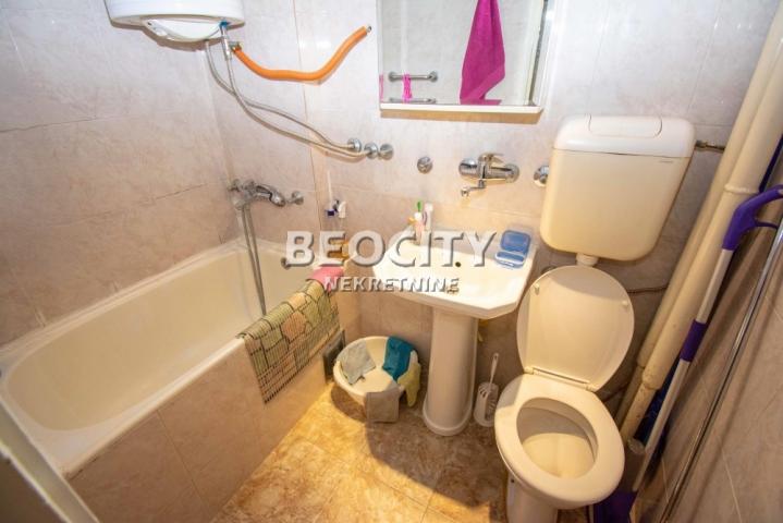 Voždovac, Šumice, Ustanička, 1. 5, 47m2, 500EUR